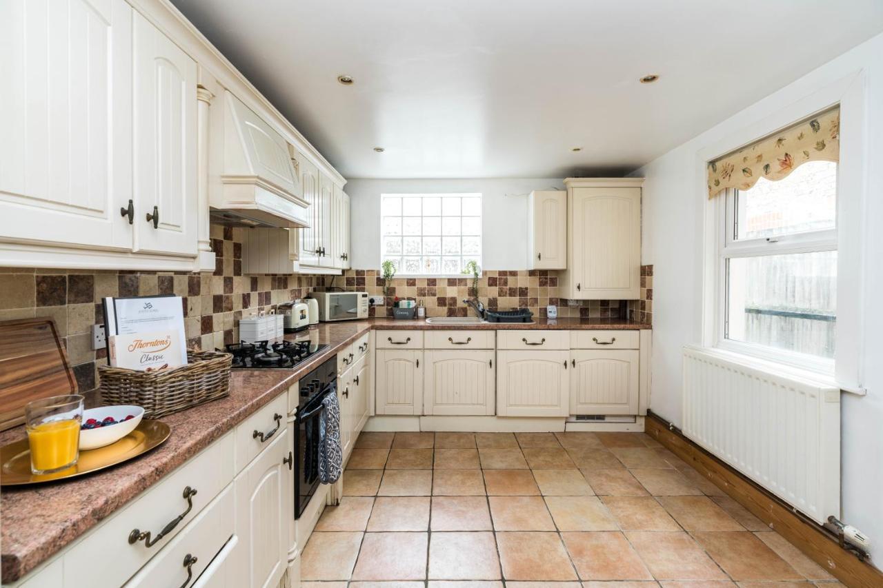Edridge Lodge Photo Id Required Croydon Luaran gambar